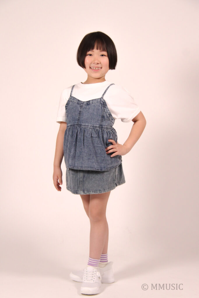 岸 真優子1